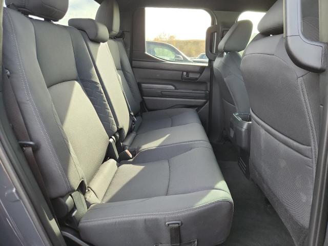 Toyota Tacoma Double Cab Image 7