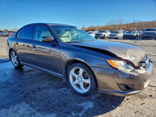 Subaru Legacy 2.5i Image 11