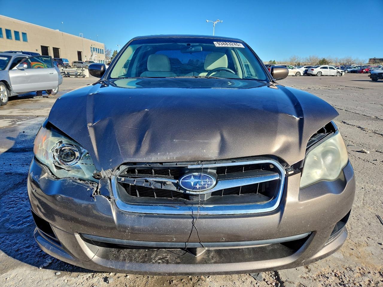 Subaru Legacy 2.5i Image 2