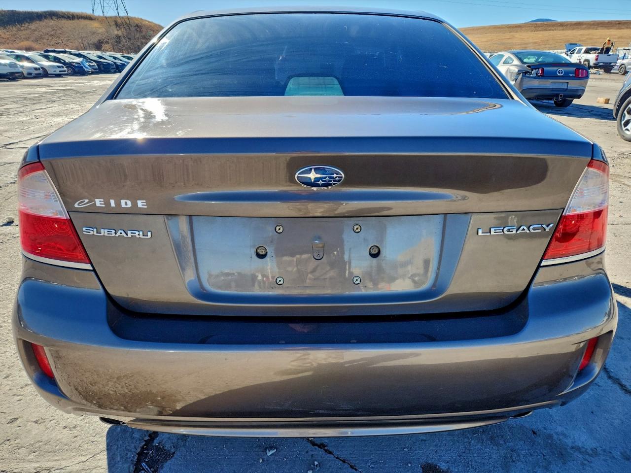 Subaru Legacy 2.5i Image 3