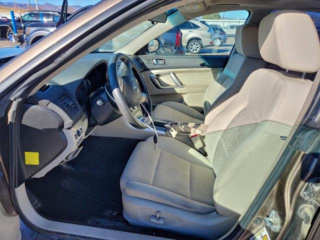 Subaru Legacy 2.5i Image 10