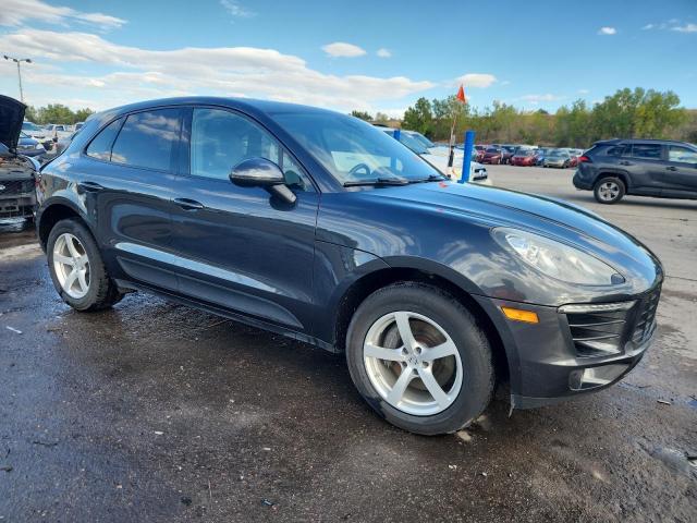 Porsche Macan Image 2