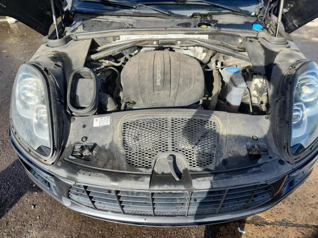 Porsche Macan Image 11