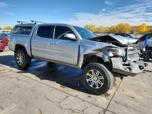 Toyota Tacoma Double Cab Image 11
