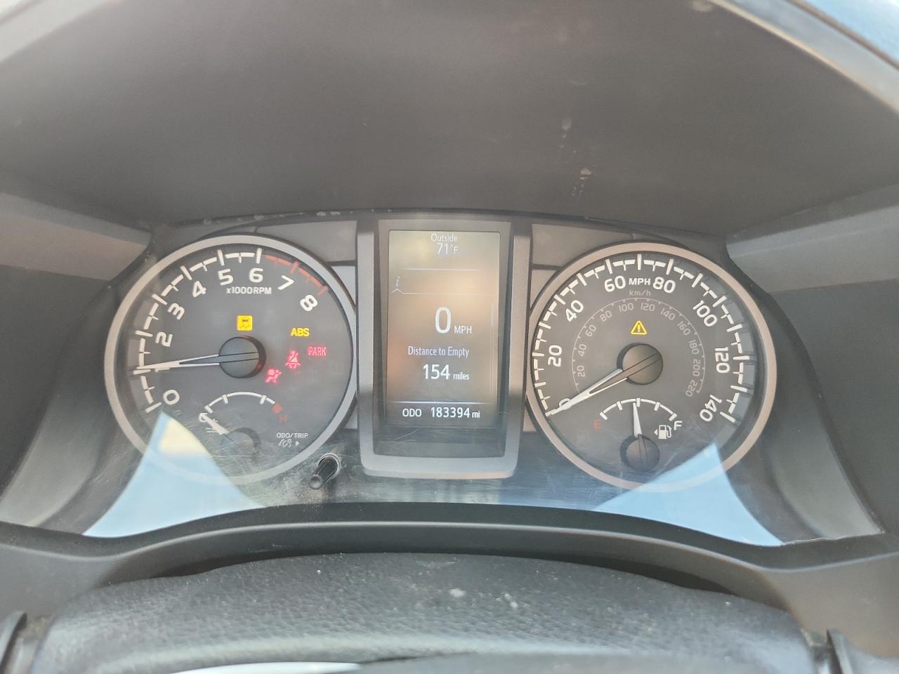 Toyota Tacoma Double Cab Image 5