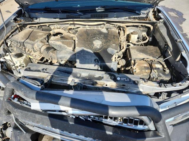 Toyota Tacoma Double Cab Image 6