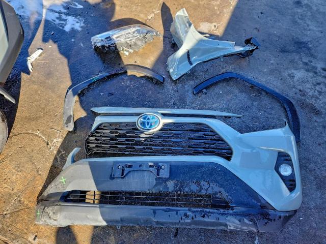 Toyota RAV4 Xle Image 7