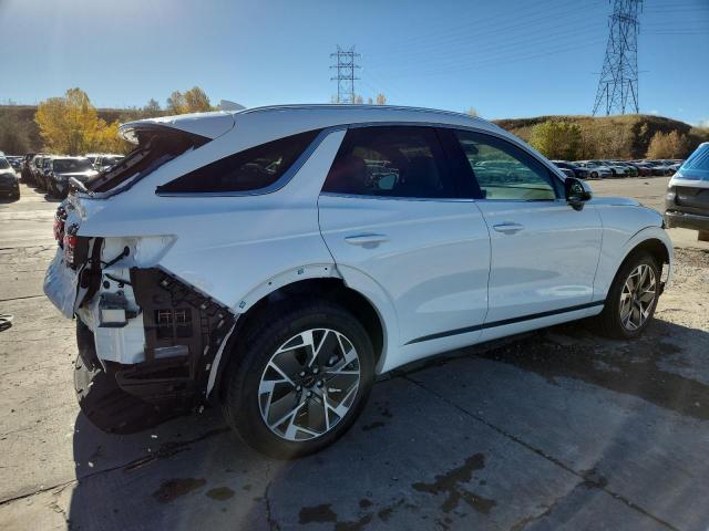 Genesis GV70 Image 10