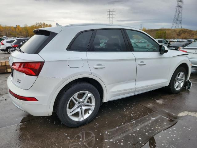 Audi Q5 Premium Image 11