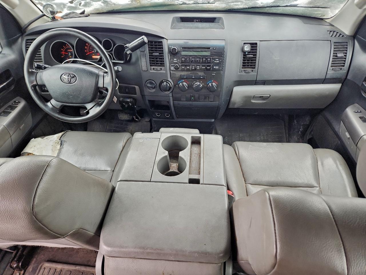 Toyota Tundra Double Cab Sr5 Image 8