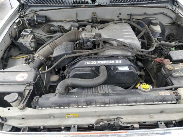 Toyota Tacoma Xtracab Image 12