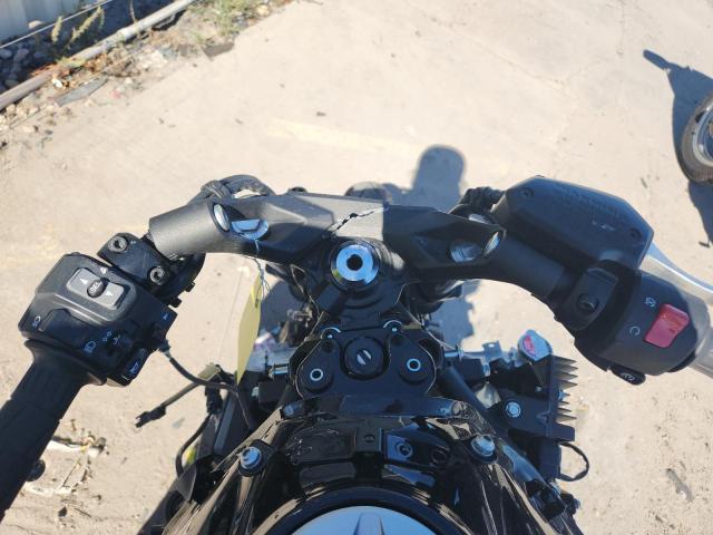 Kawasaki Ex650 R R Image 6