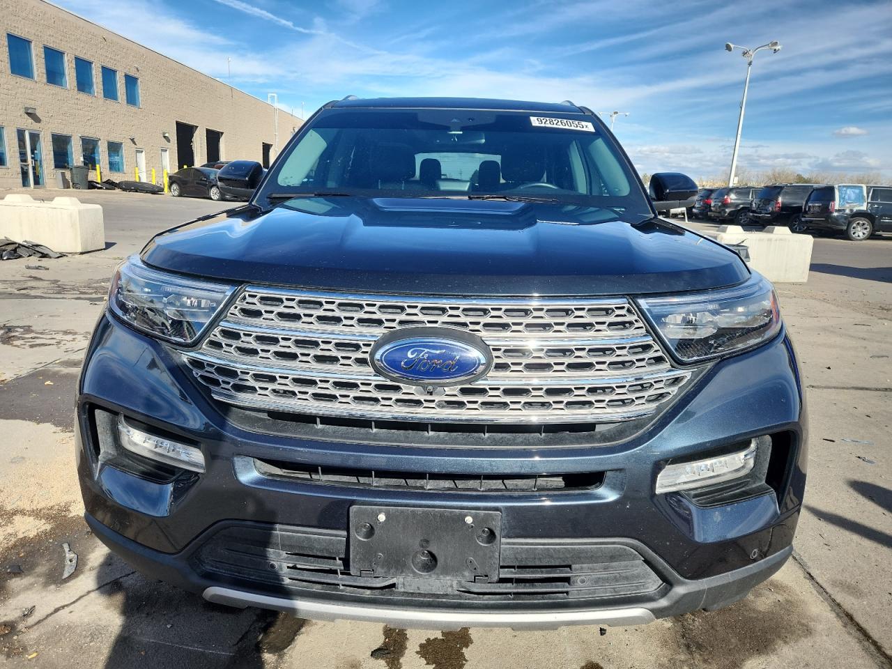 Ford Explorer Limited Image 6