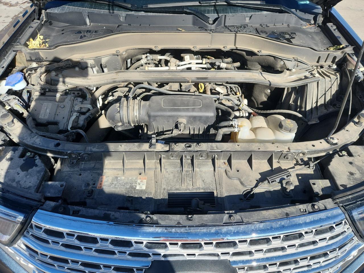 Ford Explorer Limited Image 11