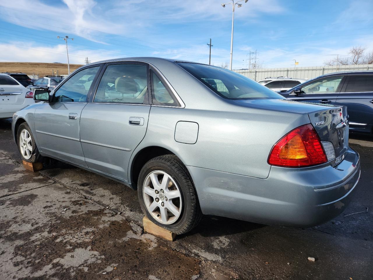 Toyota Avalon Xl Image 5