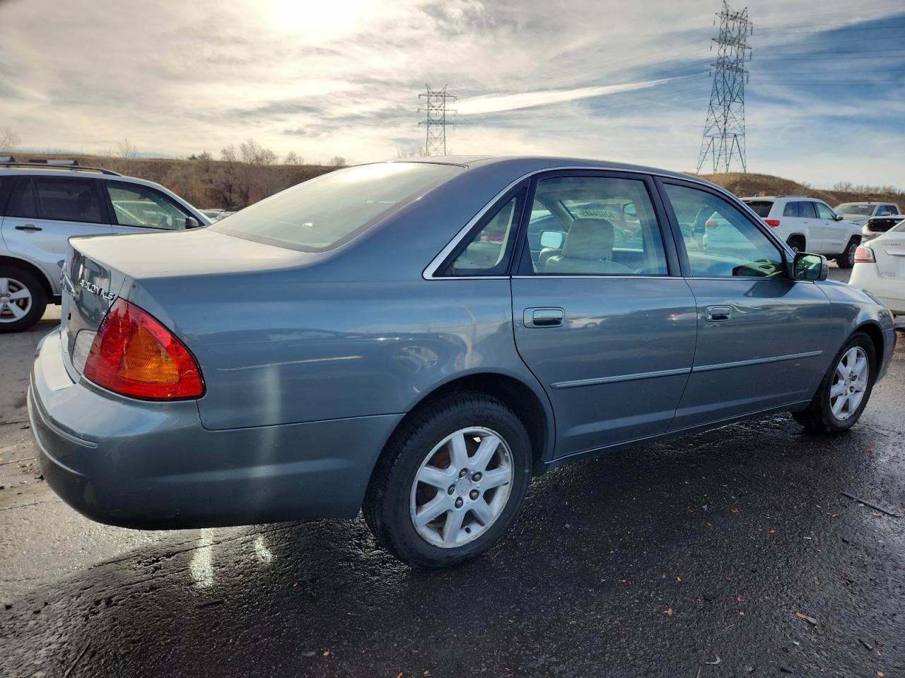 Toyota Avalon Xl Image 2