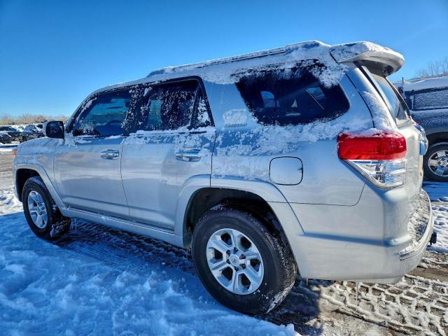 Toyota 4Runner Sr5 Image 2