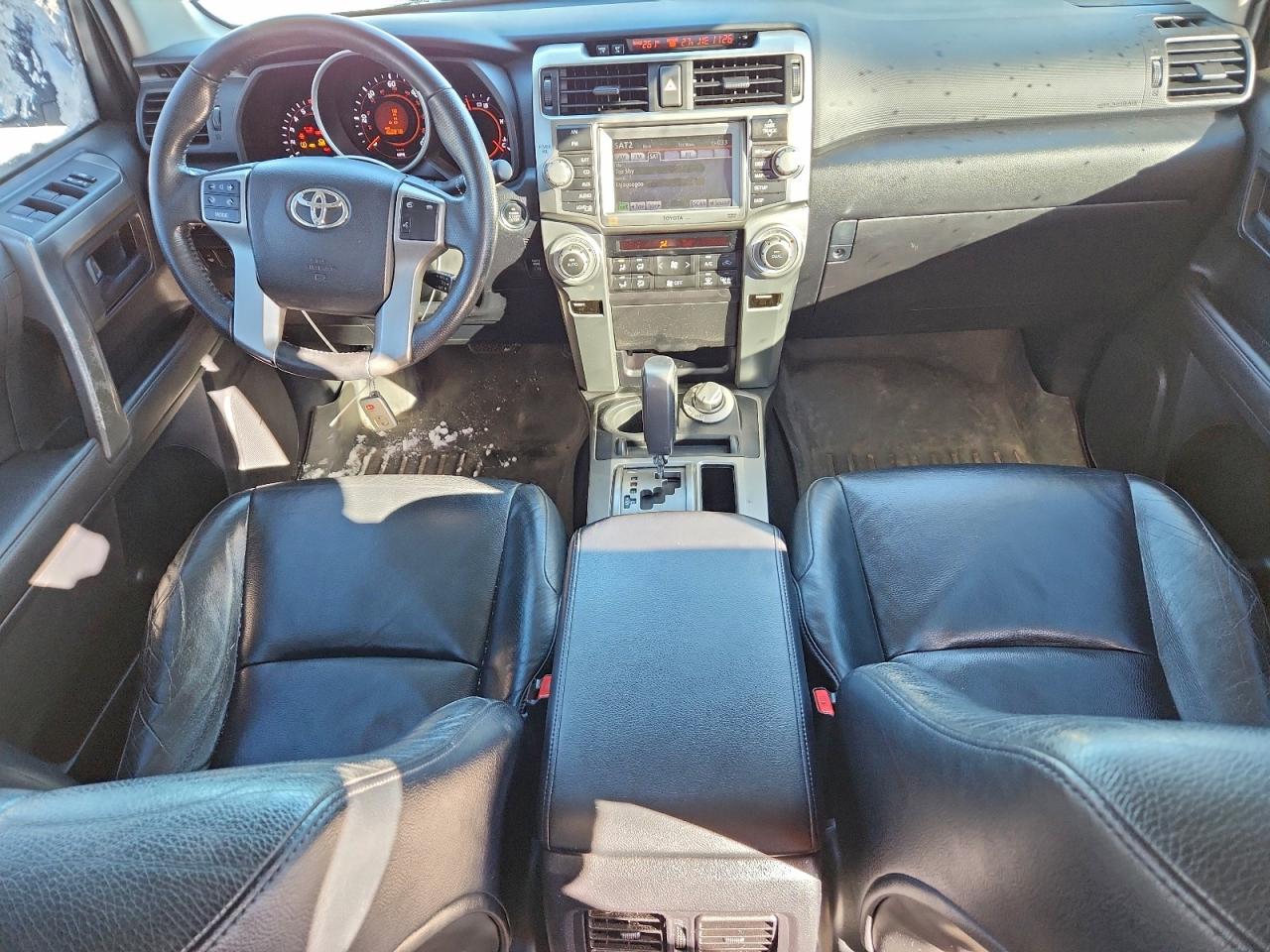 Toyota 4Runner Sr5 Image 9