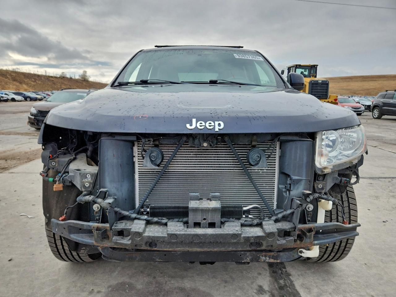 Jeep Grand Cherokee Laredo Image 3