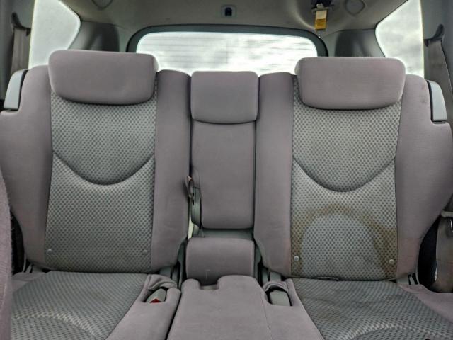 Toyota RAV4 Image 13