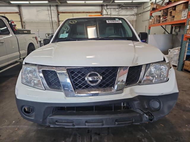Nissan Frontier S Image 10