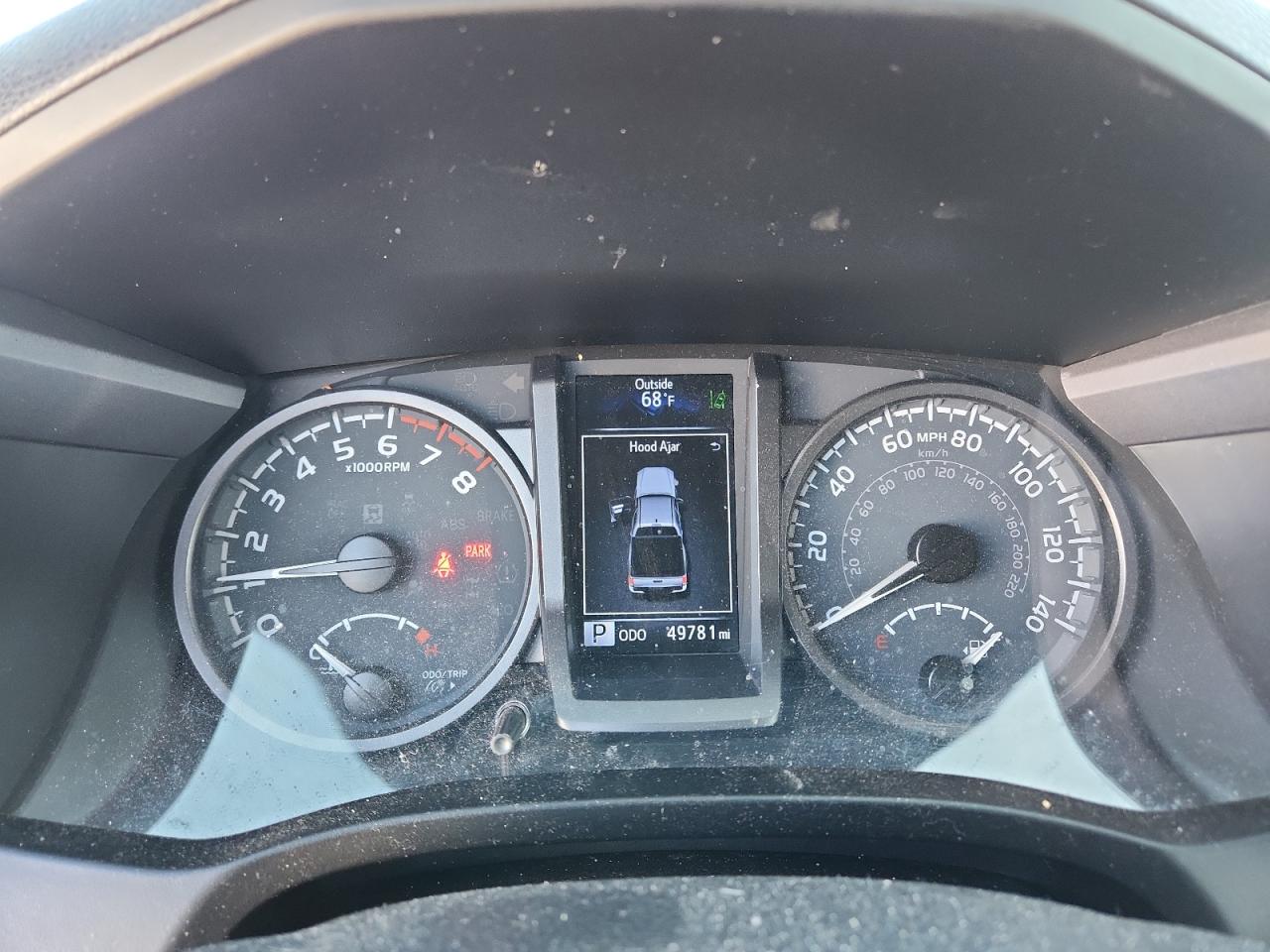 Toyota Tacoma Double Cab Image 4