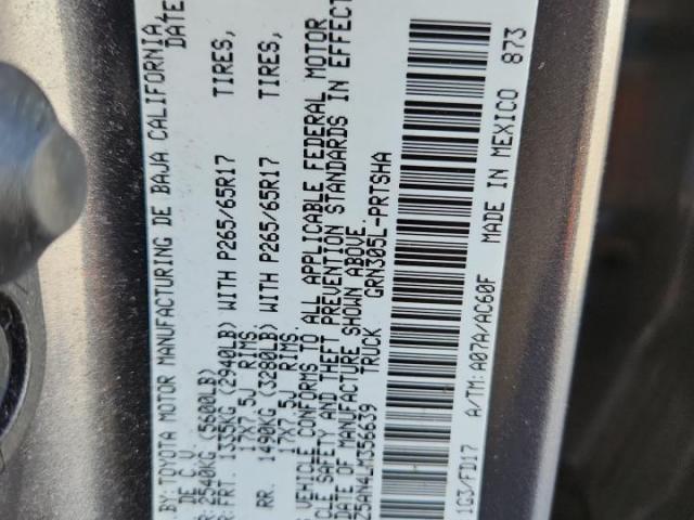 Toyota Tacoma Double Cab Image 11