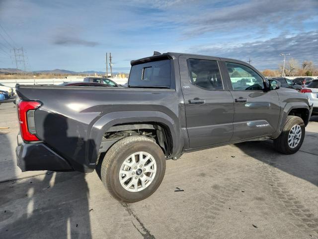 Toyota Tacoma Double Cab Image 4