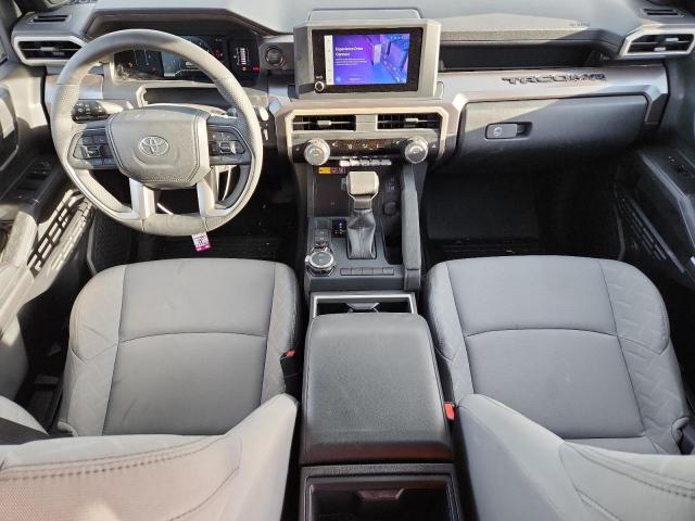 Toyota Tacoma Double Cab Image 12