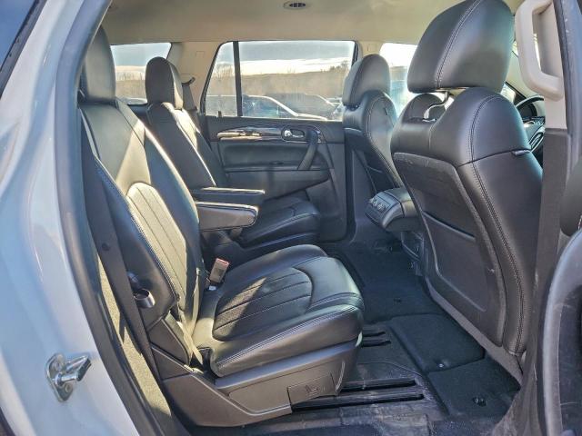 Buick Enclave Image 10