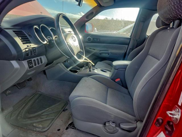 Toyota Tacoma Access Cab Image 11