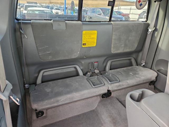 Toyota Tacoma Access Cab Image 9