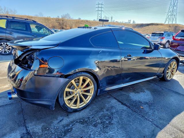 INFINITI G37 Base Image 11