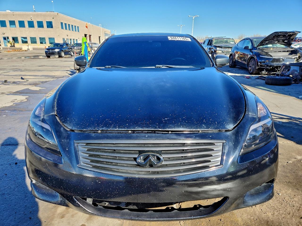 INFINITI G37 Base Image 8