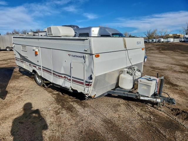  Salvage Fleetwood Highlander