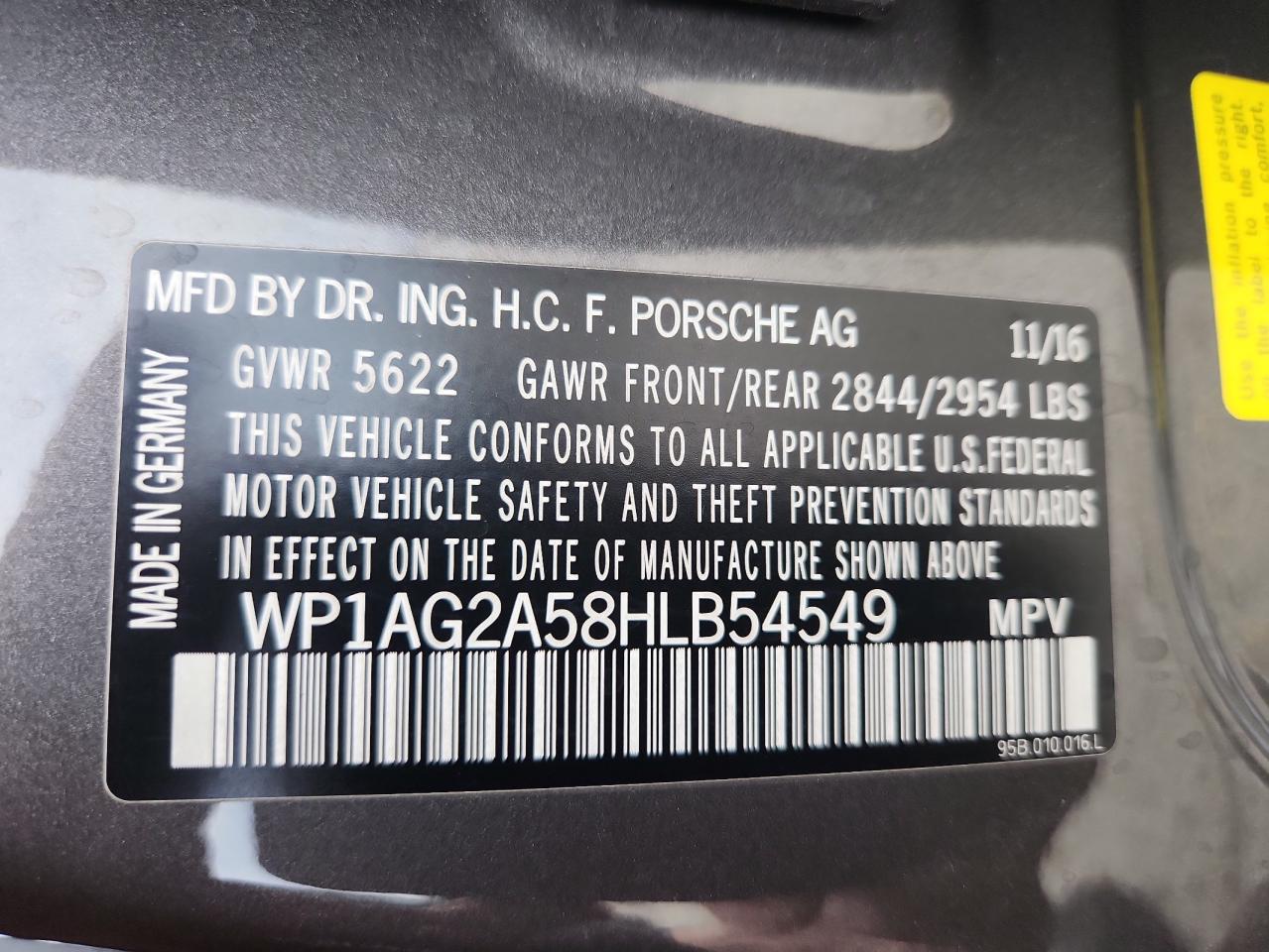 Porsche Macan Gts Image 11