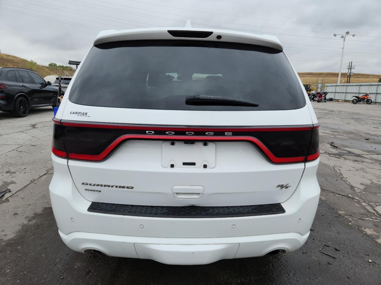 Dodge Durango R/t Image 12