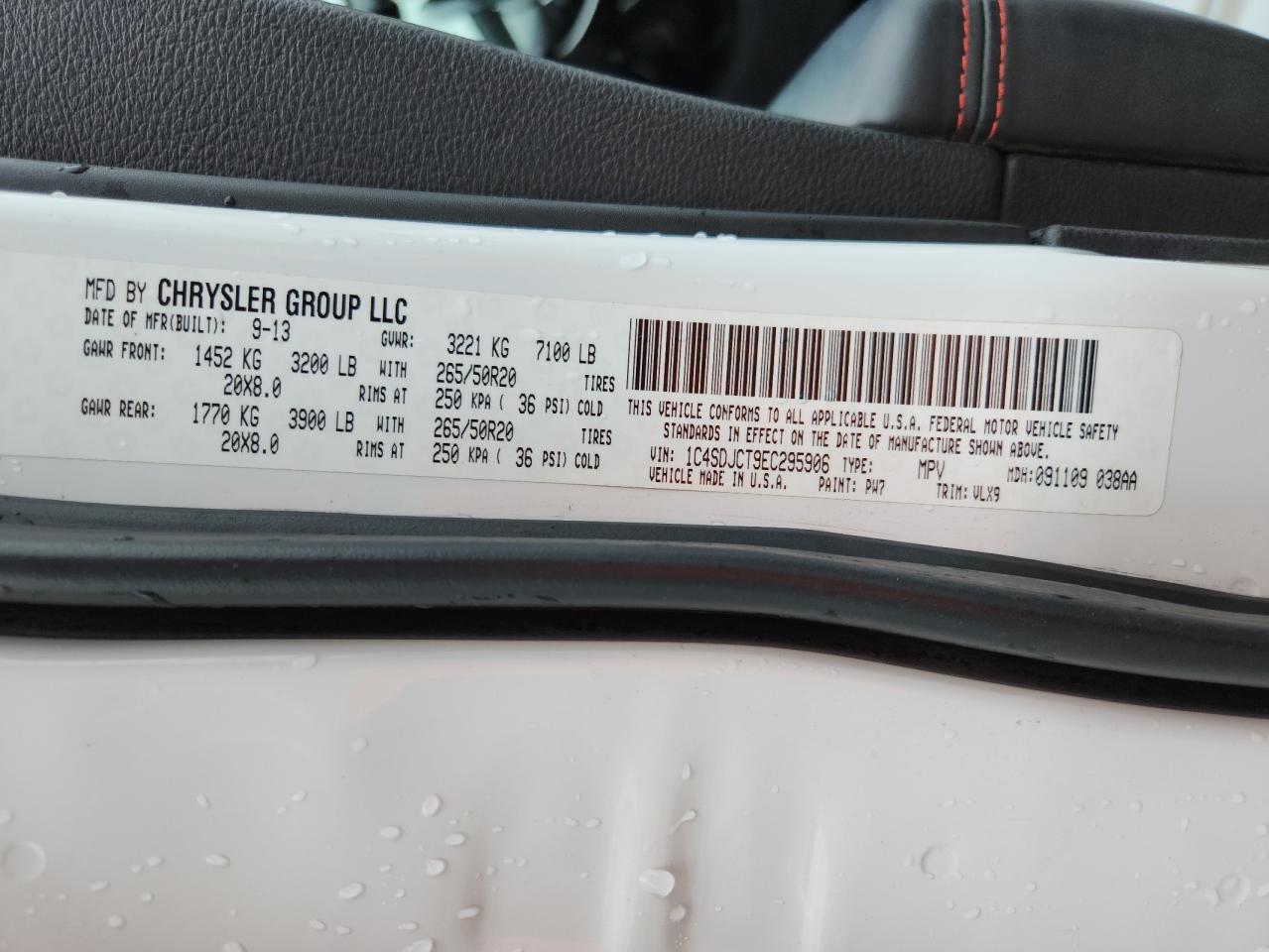 Dodge Durango R/t Image 13