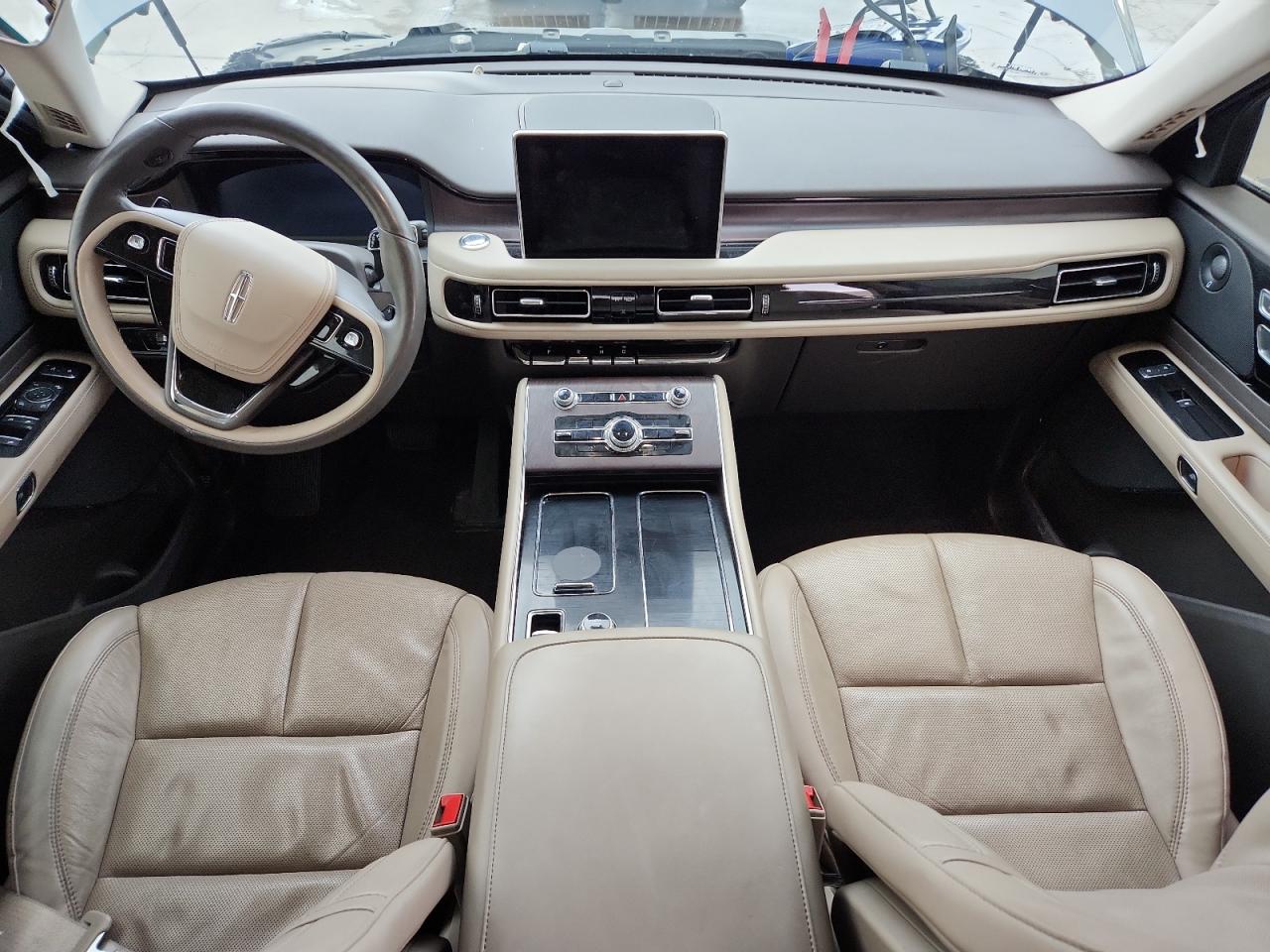 Lincoln Aviator Reserve Image 2