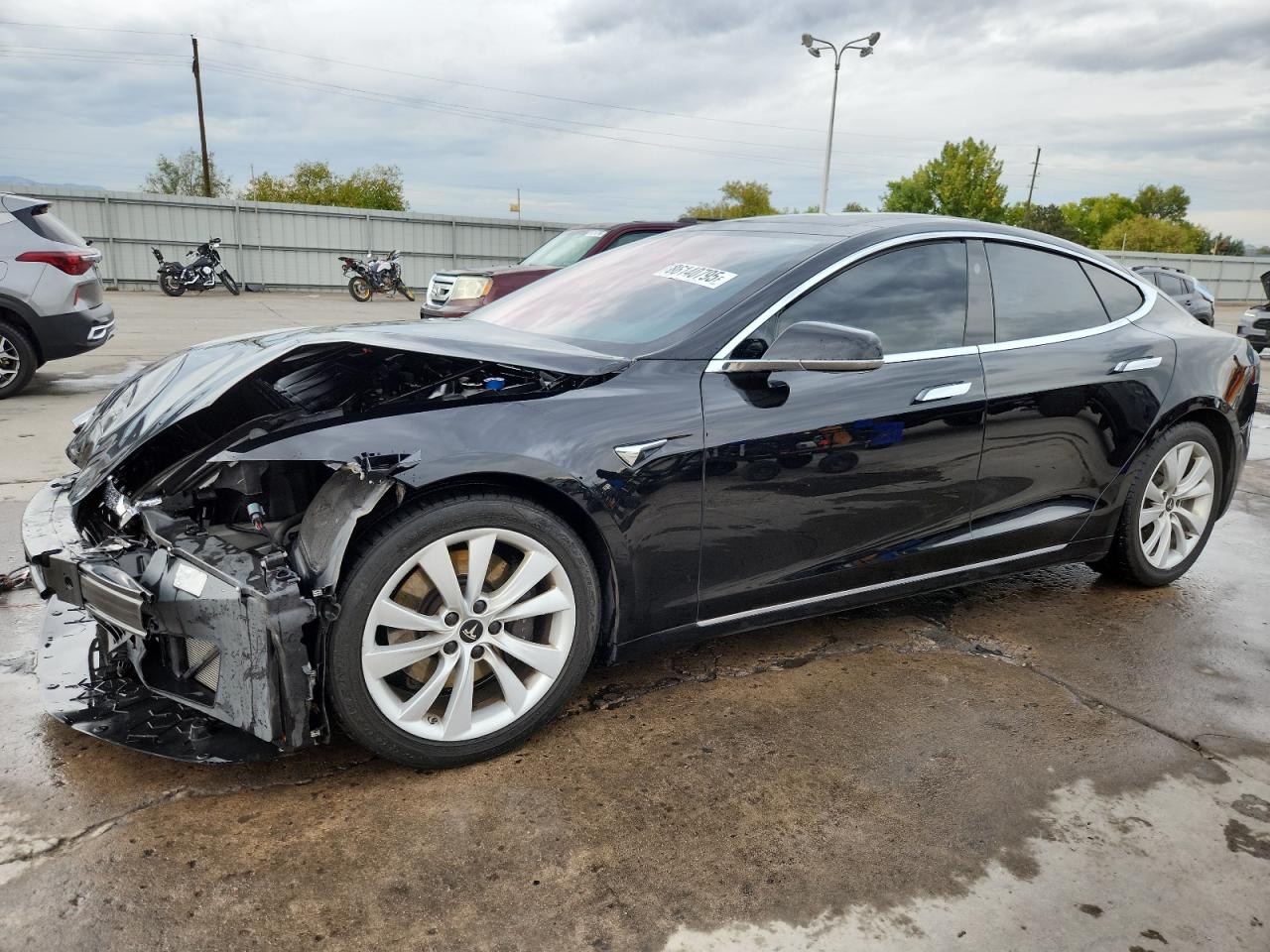 Tesla Model S Image 1