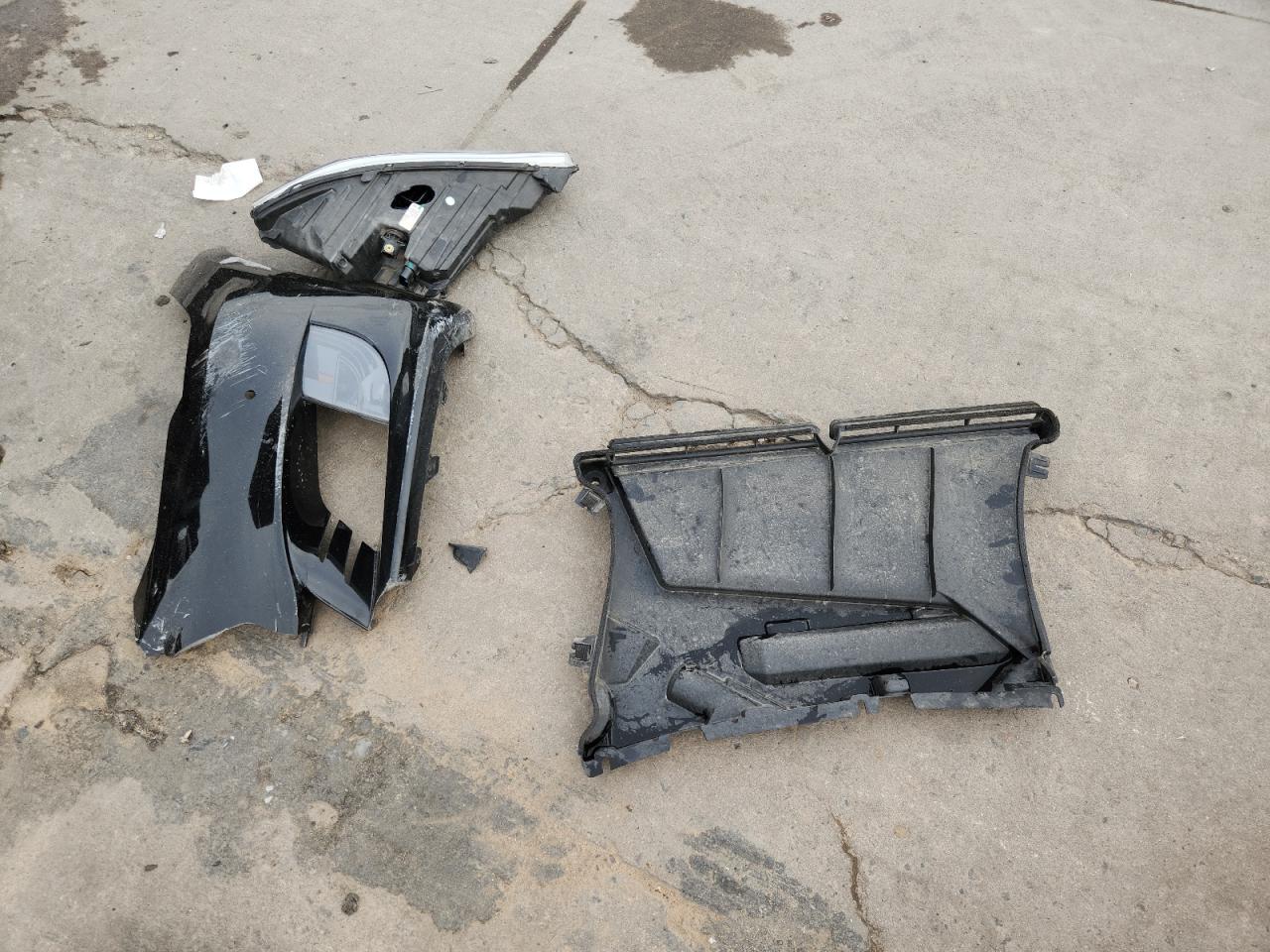 Tesla Model S Image 5