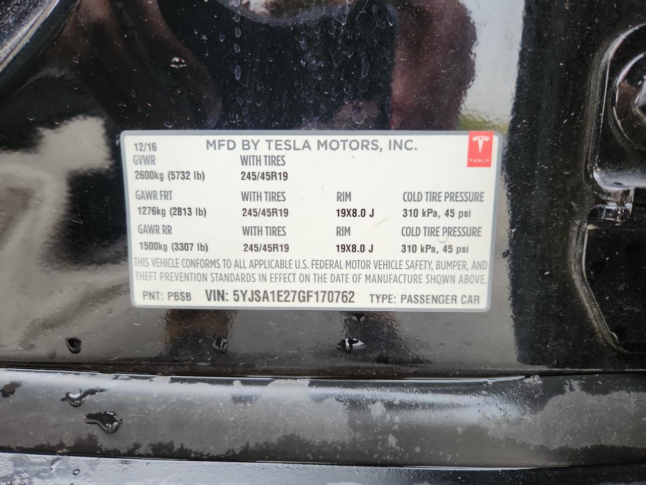 Tesla Model S Image 2