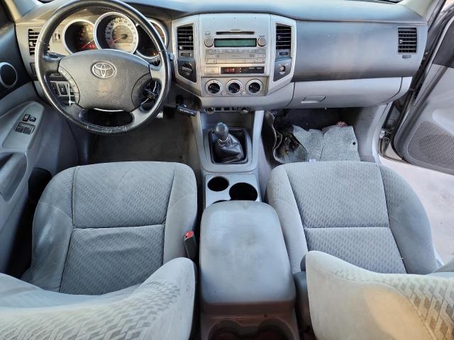 Toyota Tacoma Access Cab Image 11