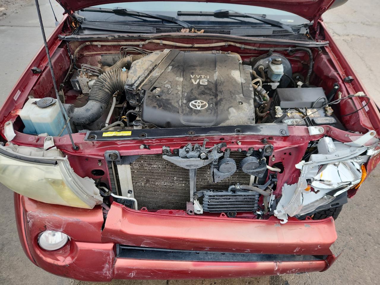 Toyota Tacoma Double Cab Image 13