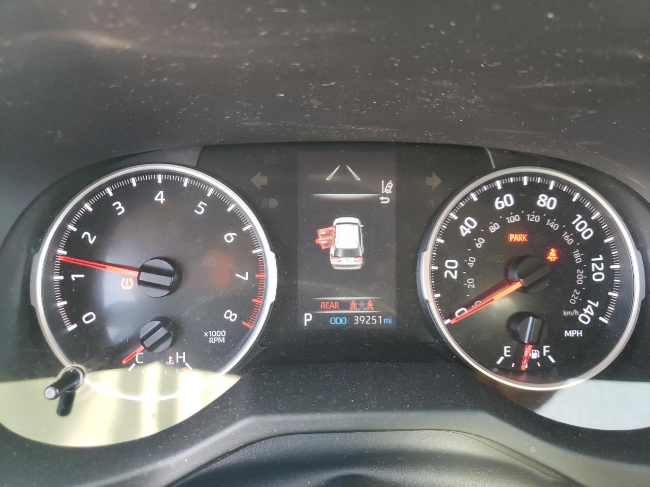 Toyota RAV4 Xle Image 8