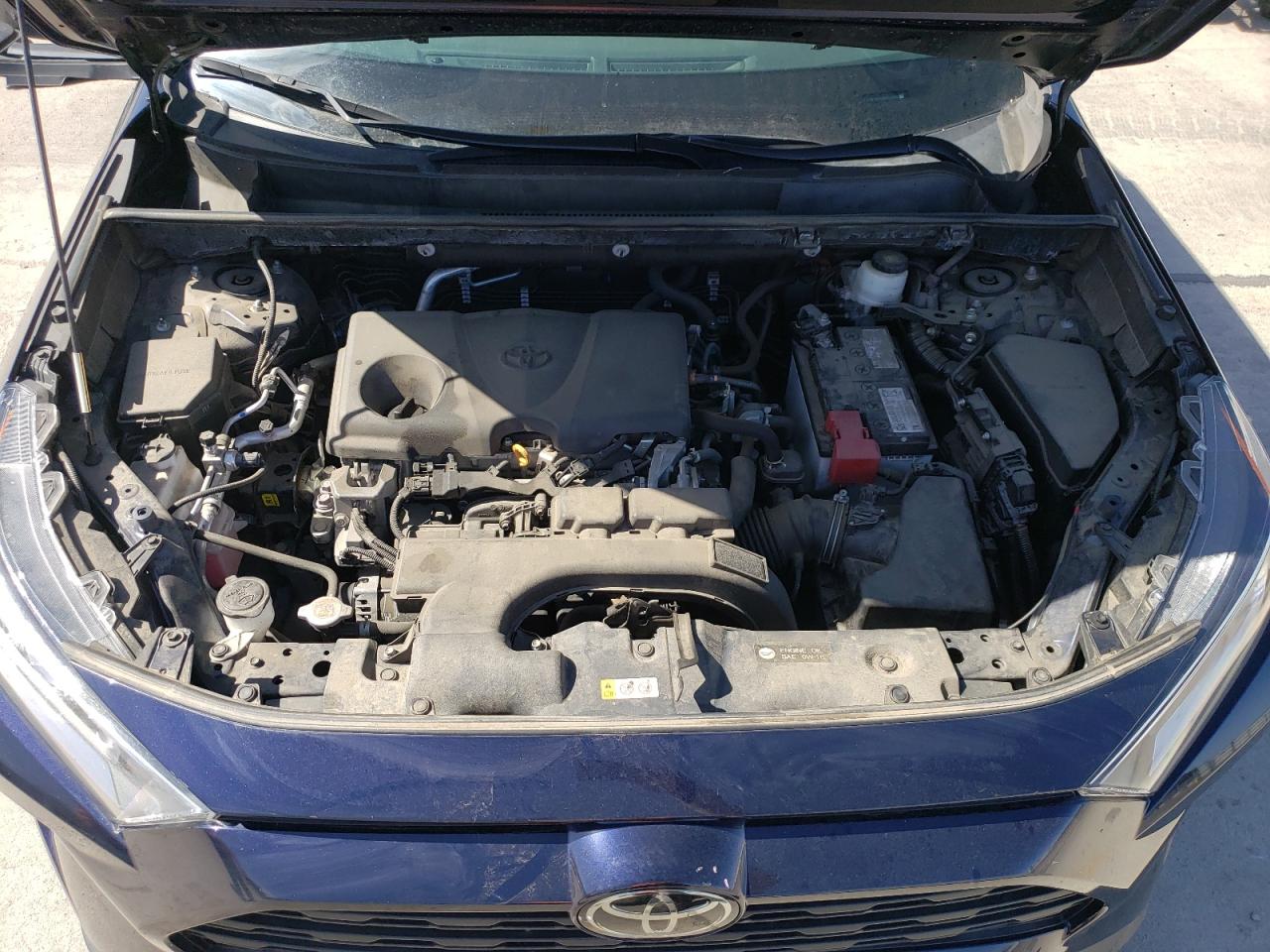 Toyota RAV4 Xle Image 10