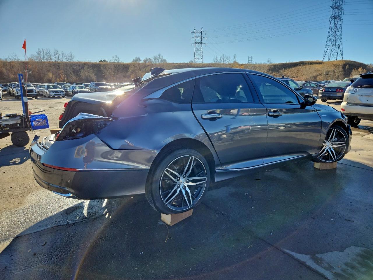Honda Accord Touring Hybrid Image 3
