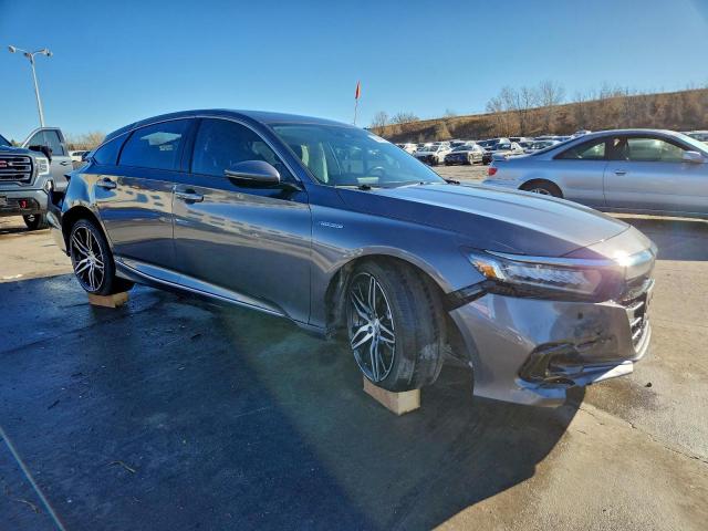 Honda Accord Touring Hybrid Image 4