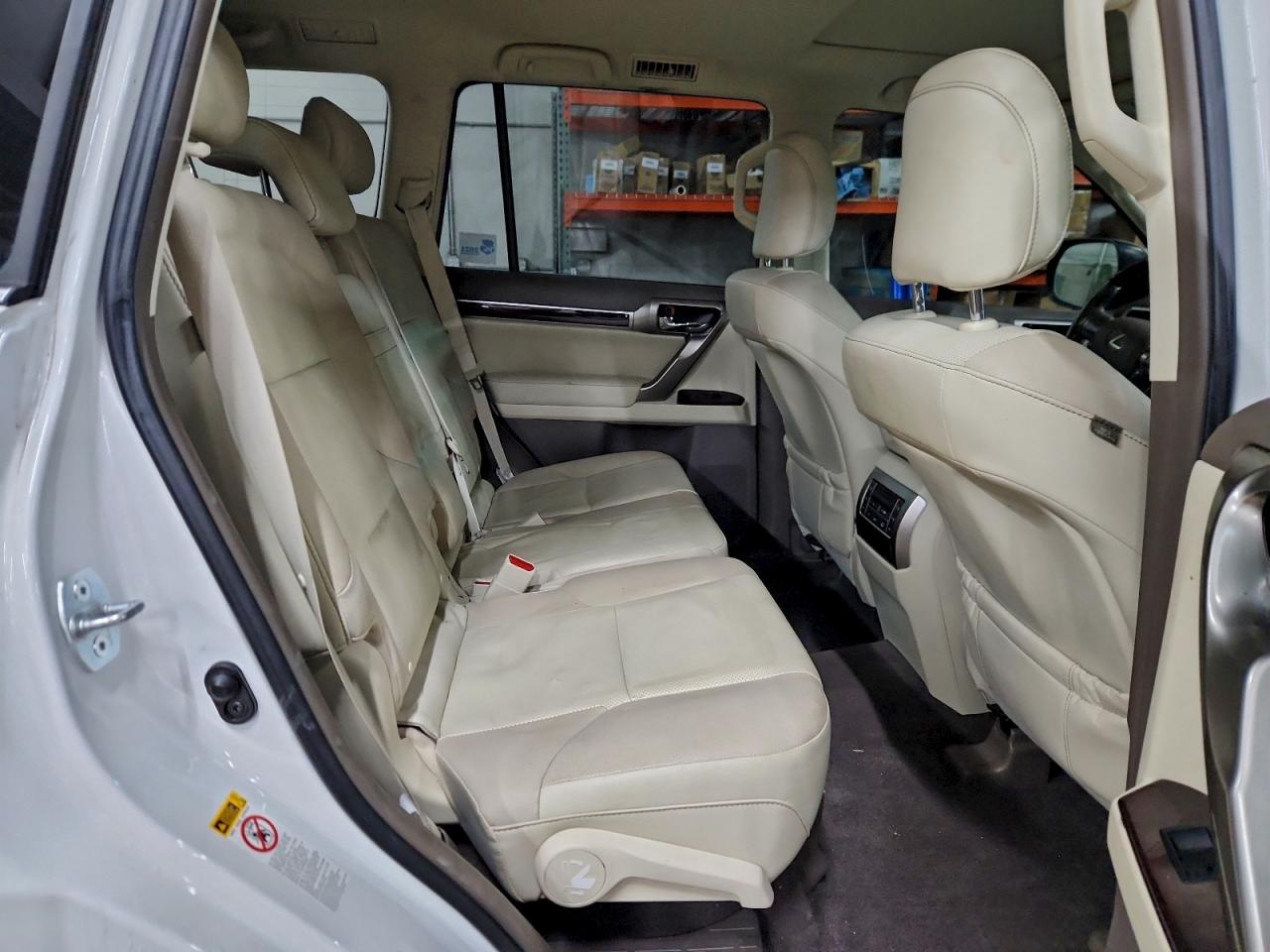 Lexus Gx 460 Image 8