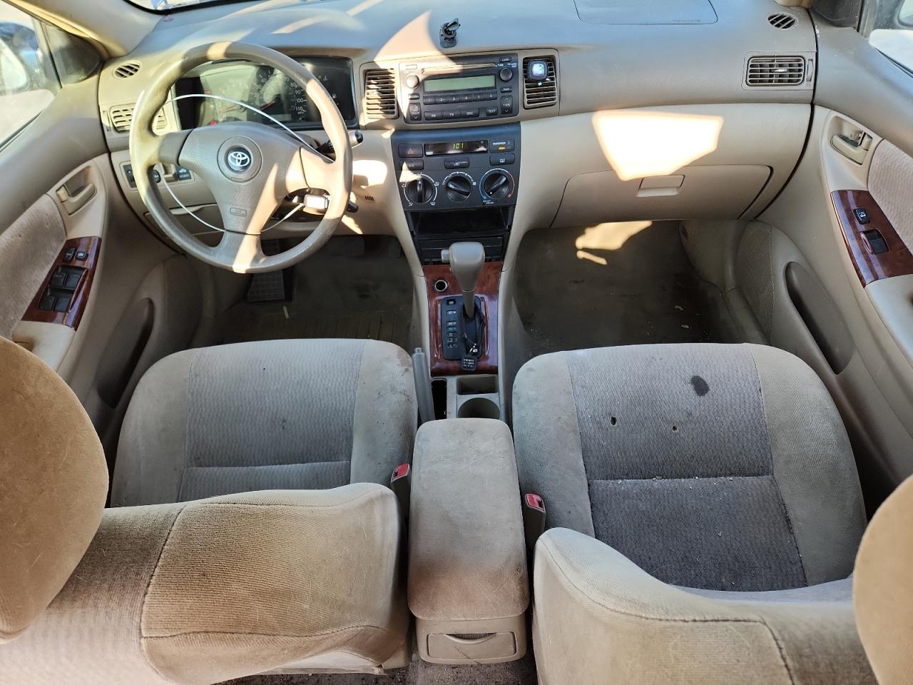 Toyota Corolla Ce Image 12